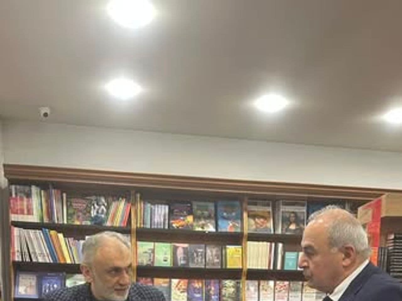 2025 წლის 5 თებერვალს საქართველოს საგანგებო და სრულუფლებიანმა ელჩმა გიორგი შარვაშიძემ გამართა შეხვედრა "ანტარეს მედია ჰოლდინგის" აღმასრულებელ დირექტორთან არმენ მარტიროსიანთან. 